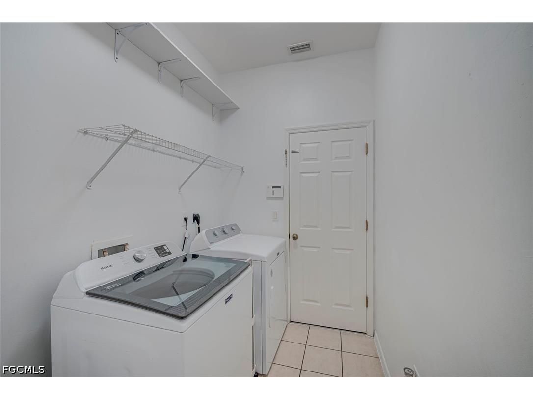 2743 Nature Pointe Loop Fort Myers FL 33905 2026025458 image24
