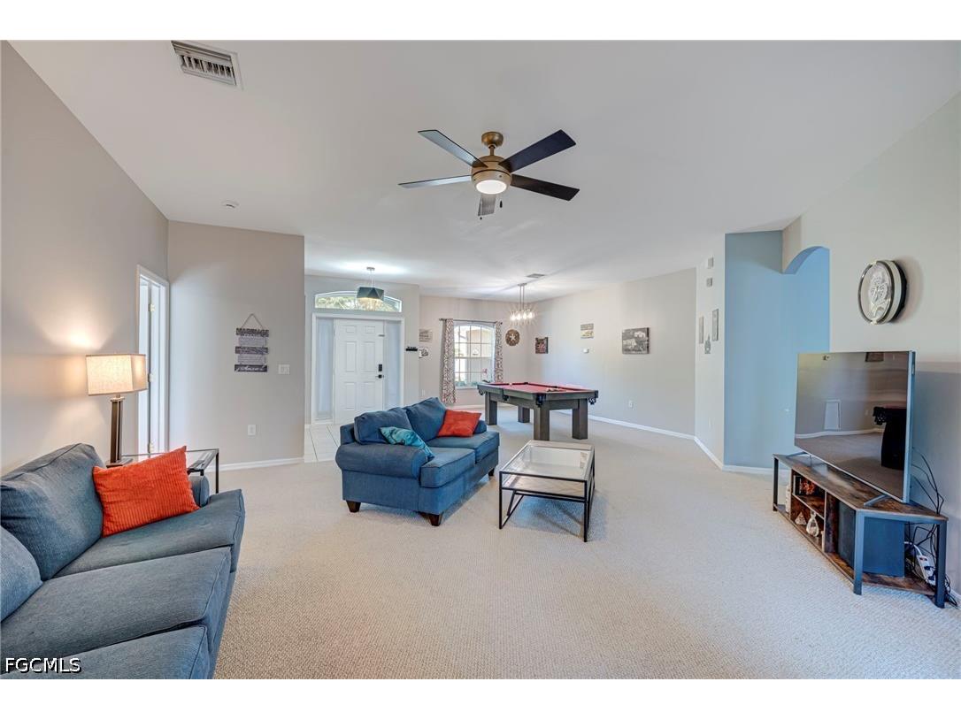 2743 Nature Pointe Loop Fort Myers FL 33905 2026025458 image4