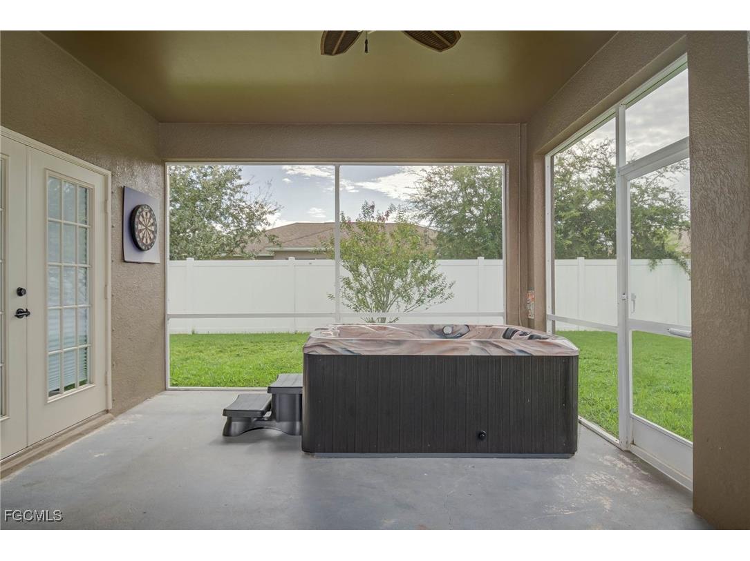 2743 Nature Pointe Loop Fort Myers FL 33905 224038925 image6