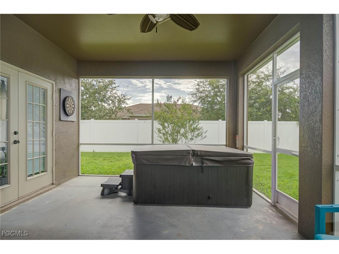 2743 Nature Pointe Loop Fort Myers FL 33905 224038925 image7