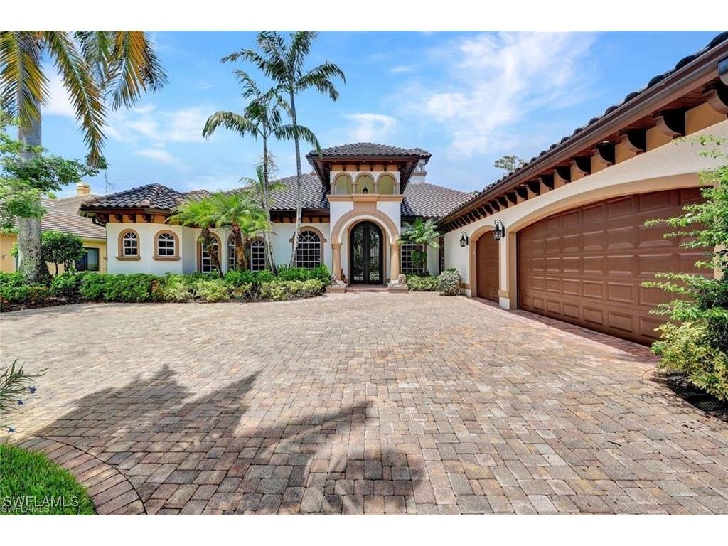 2743 Olde Cypress Drive Naples FL 34119 225004565 image1