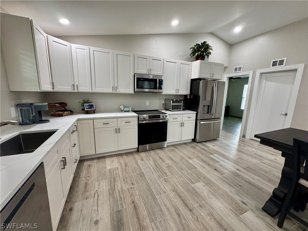 27431 Dortch Avenue Bonita Springs FL 34135 226010895 image6