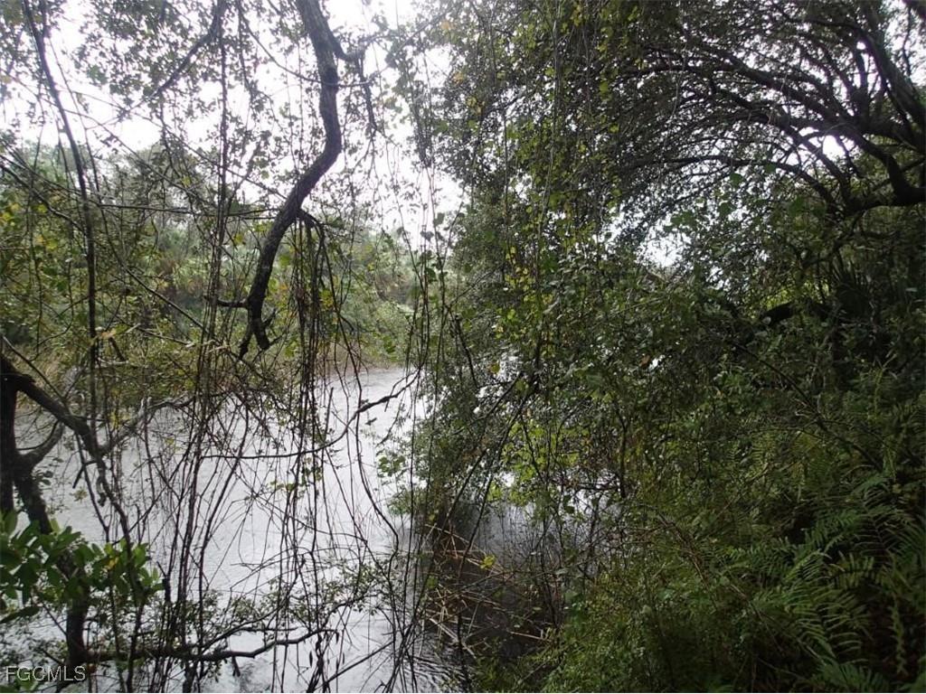 27433/27437 Neaptide Drive Punta Gorda FL 33983 2025009376 image4