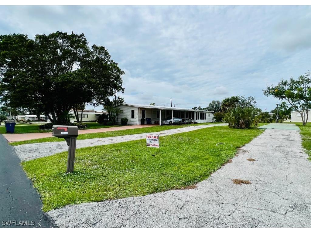 27434 Bourbonniere Drive Bonita Springs FL 34135 223074991 image1