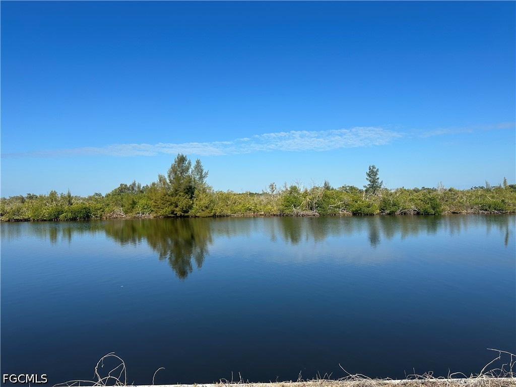 2744 NW 46th Avenue Cape Coral FL 33993 2026020567 image2