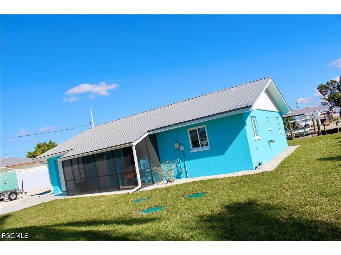2744 Sanderling Court Saint James City FL 33956 2026022773 image26