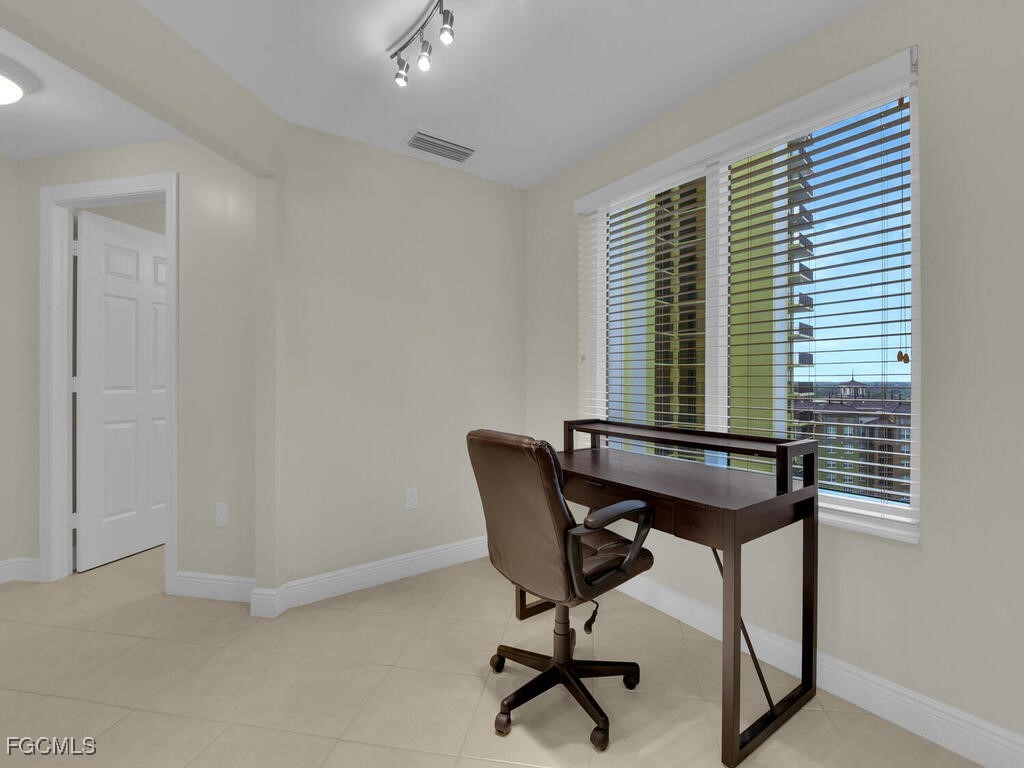 2745 1st Street #1006 Fort Myers FL 33916 2025011452 image15