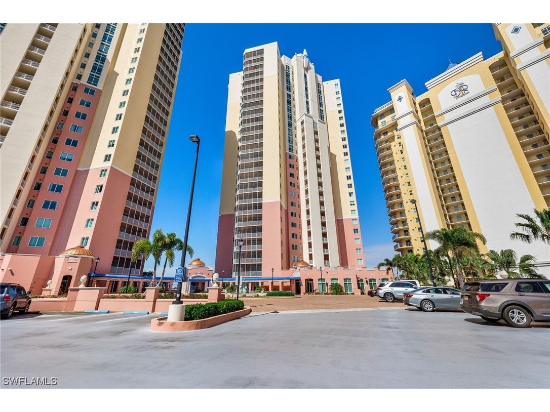 2745 1st Street #118 Fort Myers FL 33916 224016131 image1
