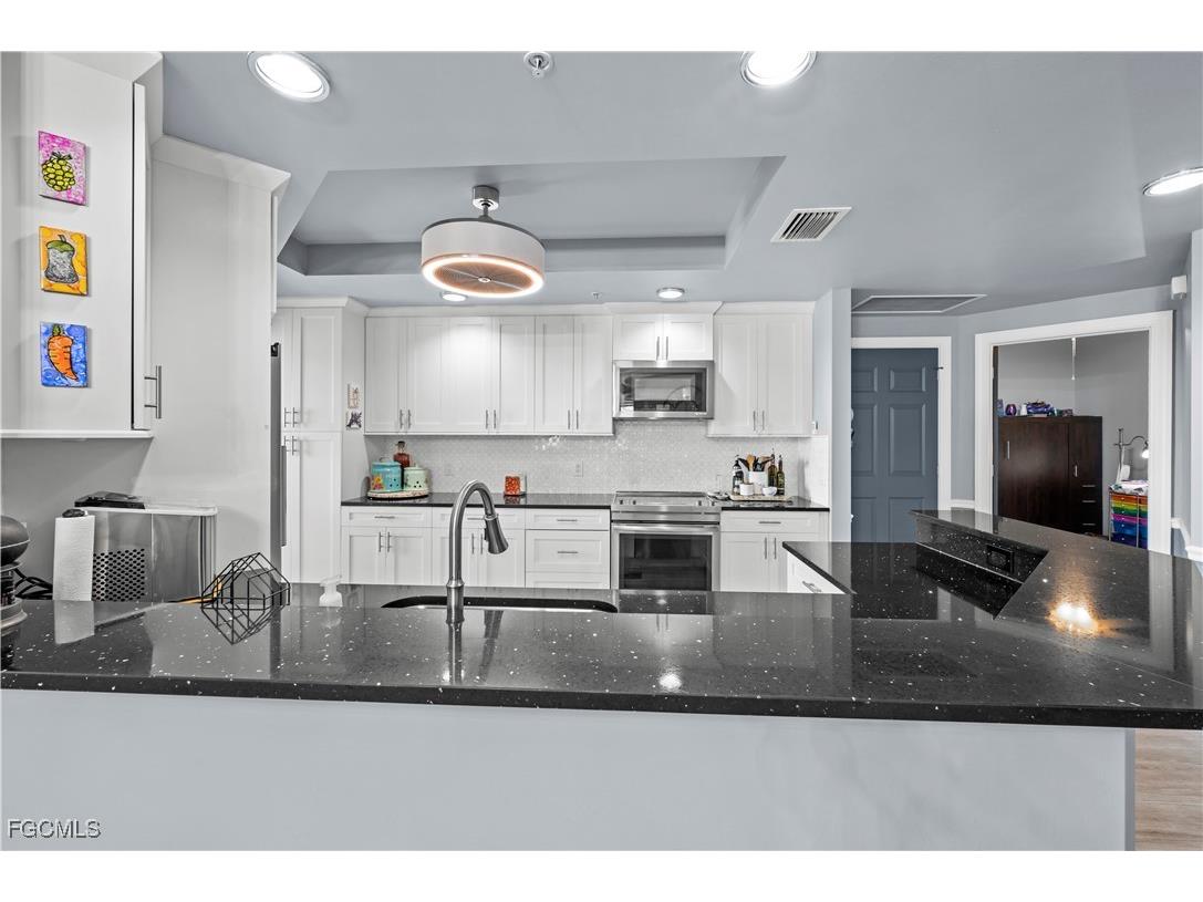 2745 1st Street #1306 Fort Myers FL 33916 2026001949 image11