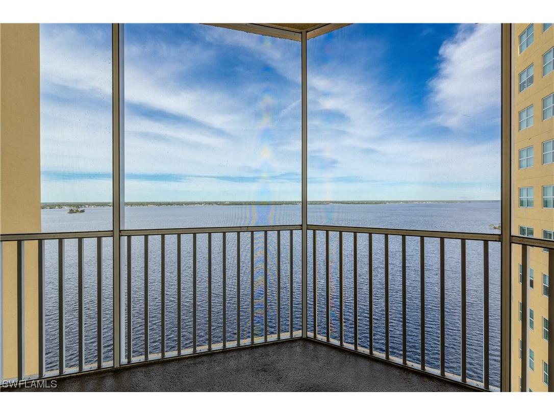 2745 1st Street #1406 Fort Myers FL 33916 224001232 image1