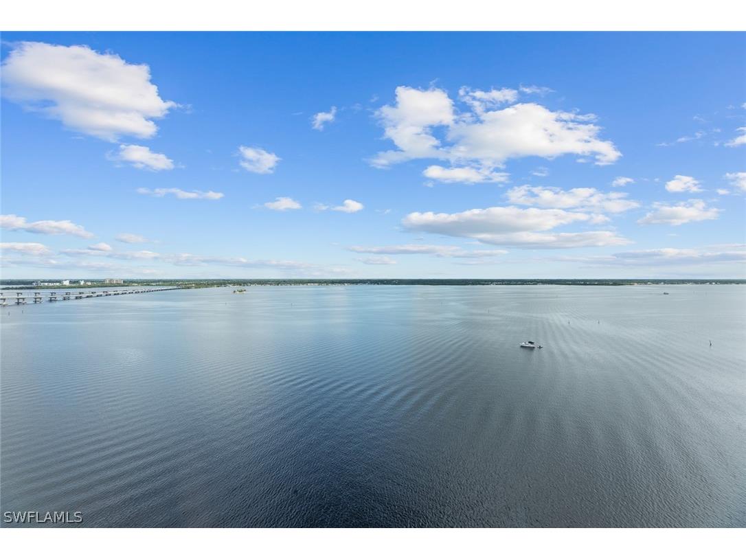 2745 1st Street #1704 Fort Myers FL 33916 224051462 image1