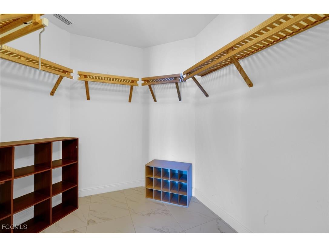 2745 1st Street #1802 Fort Myers FL 33916 2025022678 image12