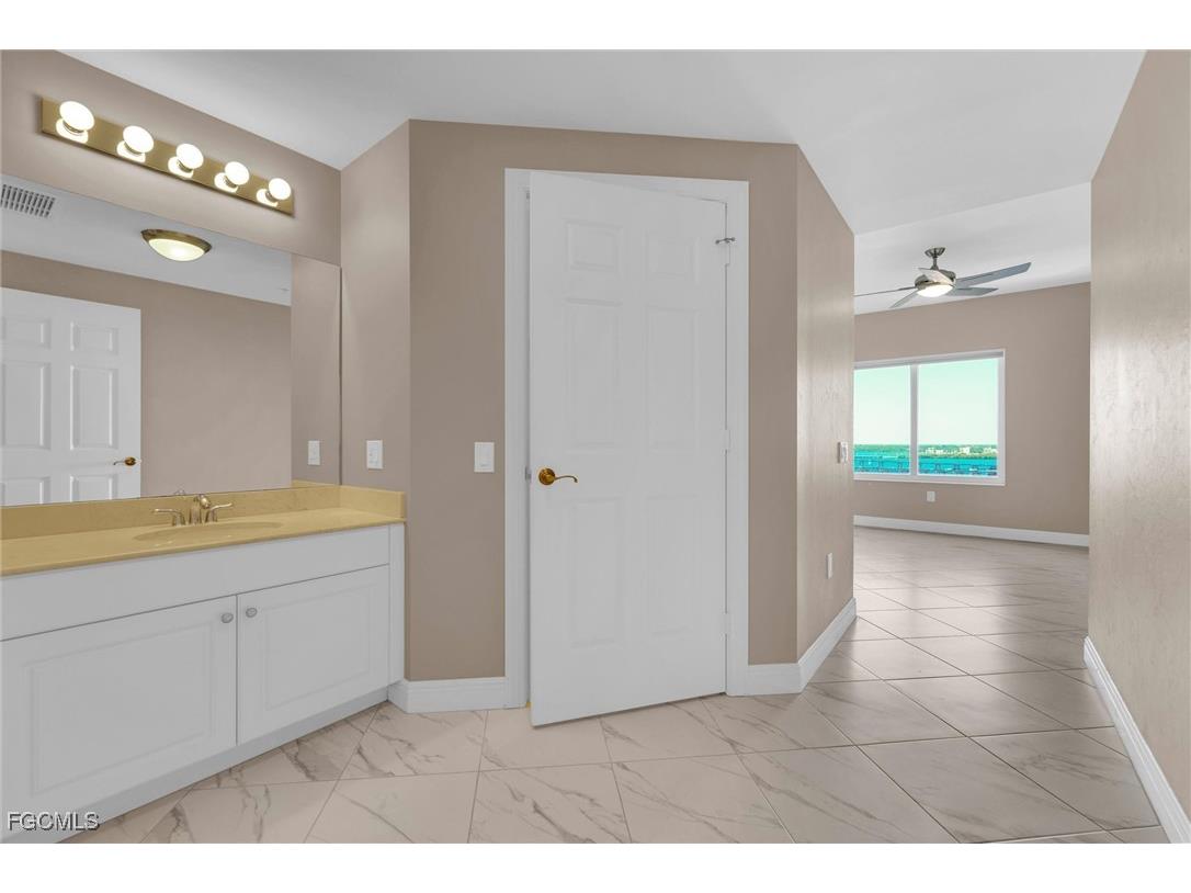 2745 1st Street #1802 Fort Myers FL 33916 2025022678 image15