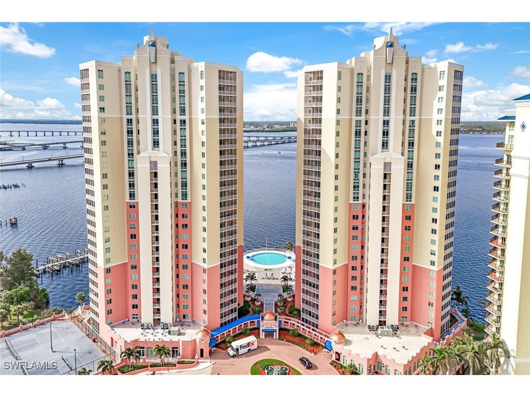 2745 1st Street #2106 Fort Myers FL 33916 224104587 image1