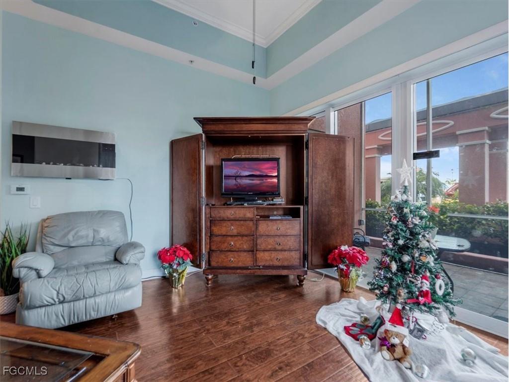 2745 1st Street #305 Fort Myers FL 33916 2025025400 image40