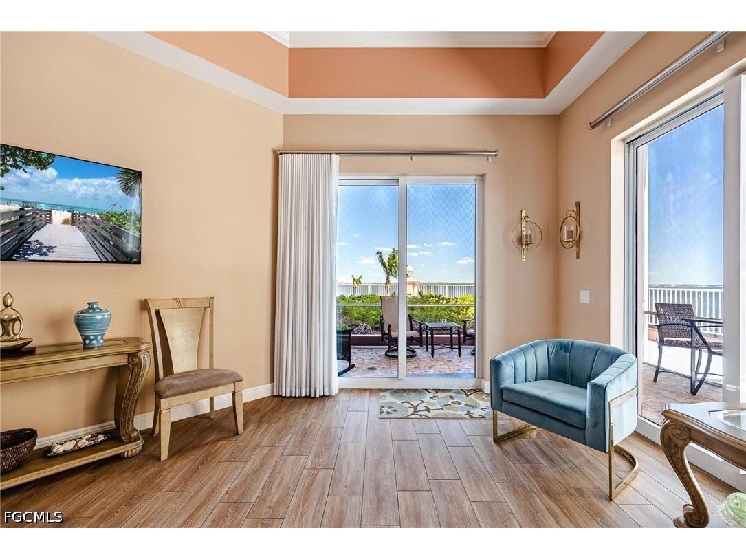 2745 1st Street #306 Fort Myers FL 33916 2026015473 image3