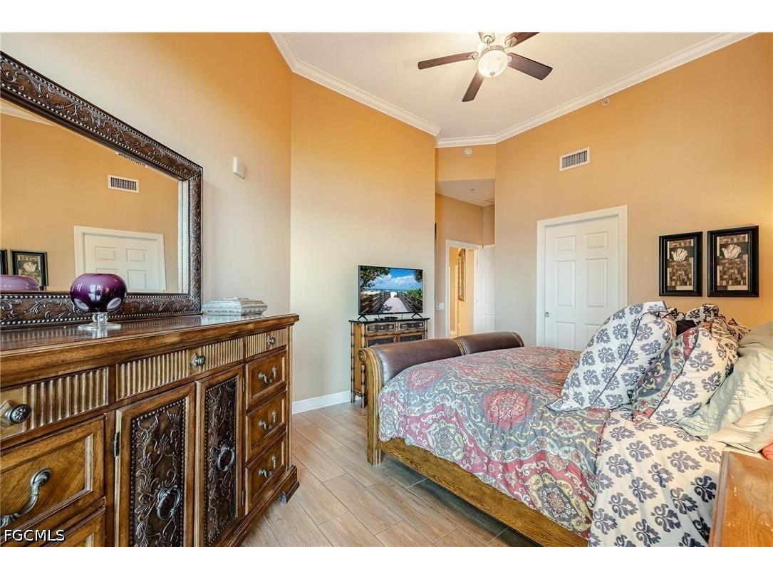 2745 1st Street #306 Fort Myers FL 33916 2026015473 image6