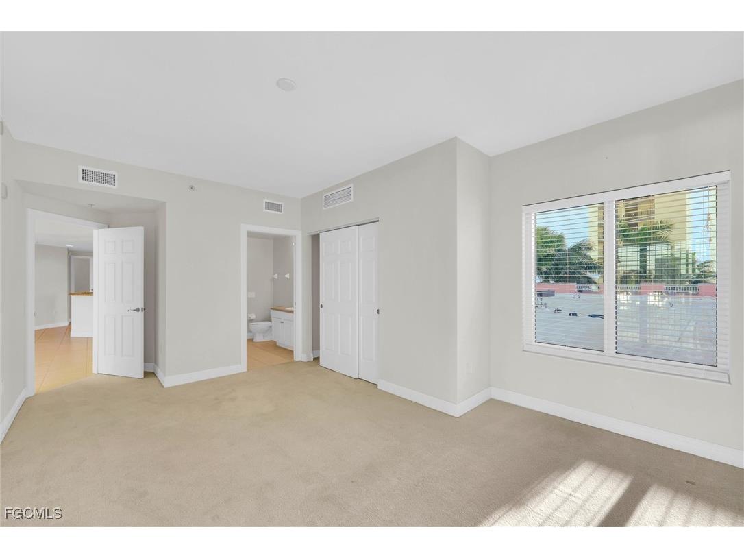 2745 1st Street #405 Fort Myers FL 33916 2025004248 image16