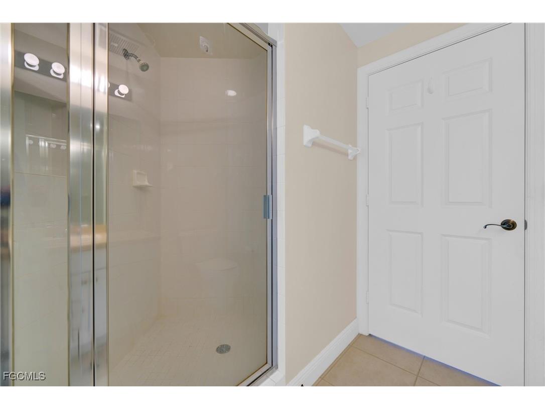 2745 1st Street #405 Fort Myers FL 33916 2025004248 image19