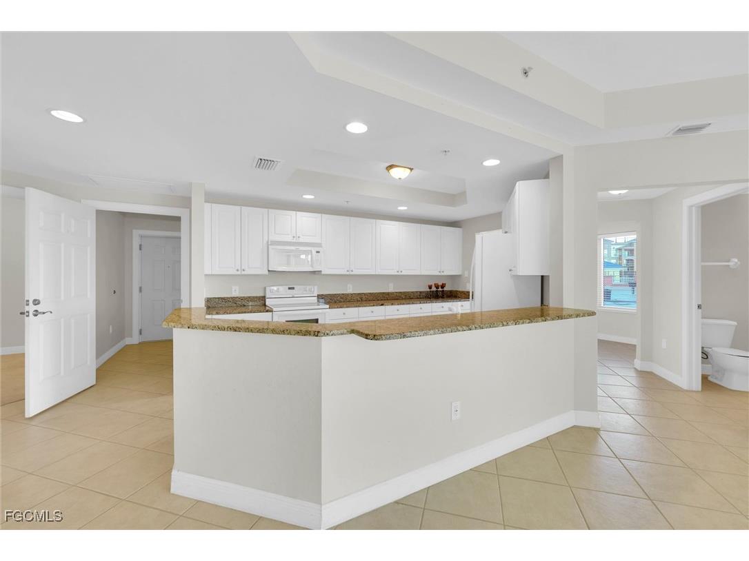 2745 1st Street #405 Fort Myers FL 33916 2025004248 image2