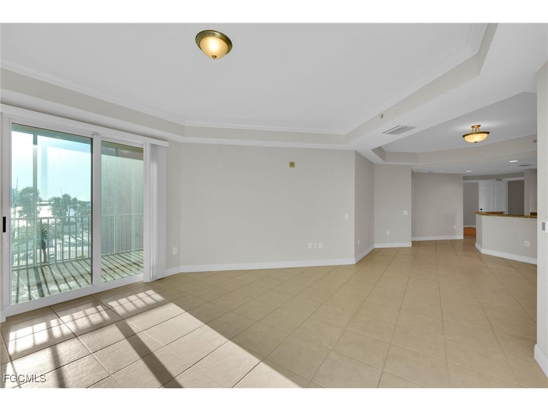 2745 1st Street #405 Fort Myers FL 33916 2025004248 image8