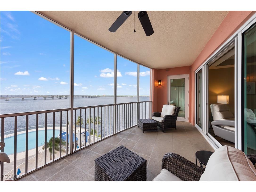 2745 1st Street #701 Fort Myers FL 33916 2025010127 image1