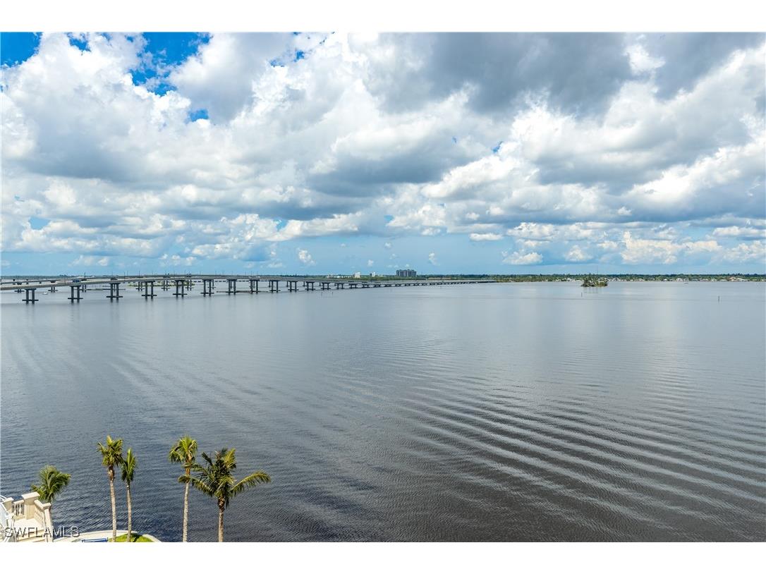 2745 1st Street #701 Fort Myers FL 33916 223051750 image1