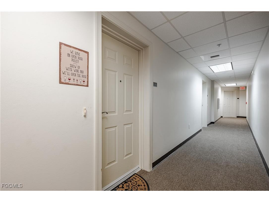 2745 1st Street #705 Fort Myers FL 33916 2026002208 image32