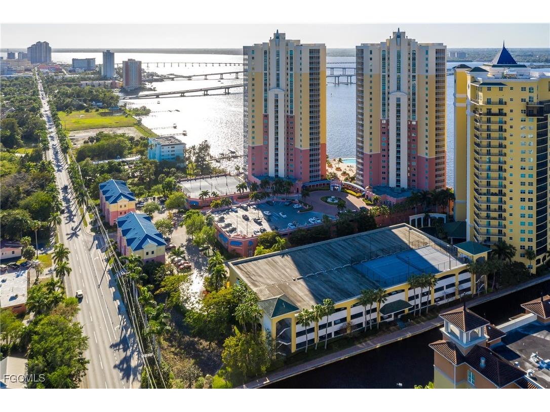 2745 1st Street #705 Fort Myers FL 33916 2026002208 image43