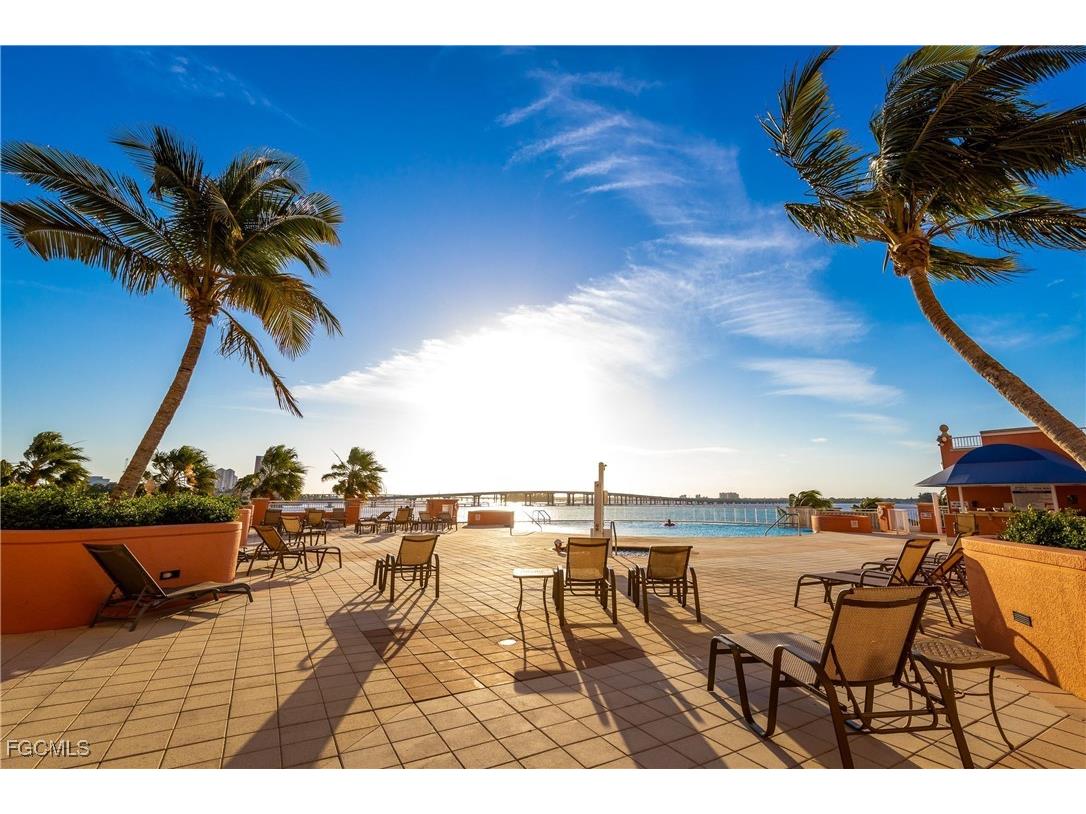 2745 1st Street #705 Fort Myers FL 33916 2026002208 image48