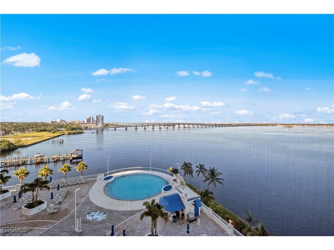 2745 1st Street #801 Fort Myers FL 33916 2025009663 image1