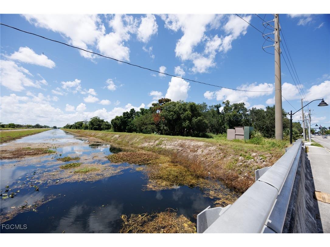 2745 Swamp Cabbage Court Fort Myers FL 33901 2025005881 image16