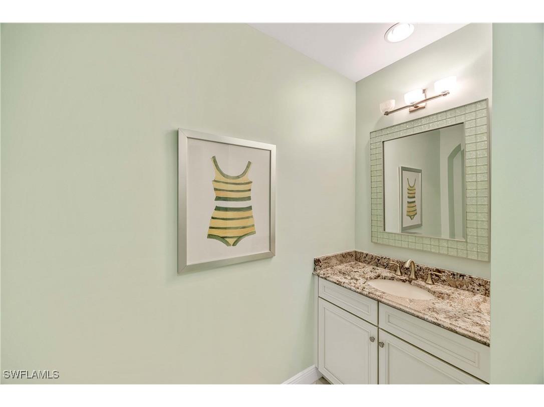 2745 Tiburon Boulevard E #102 Naples FL 34109 225045455 image21