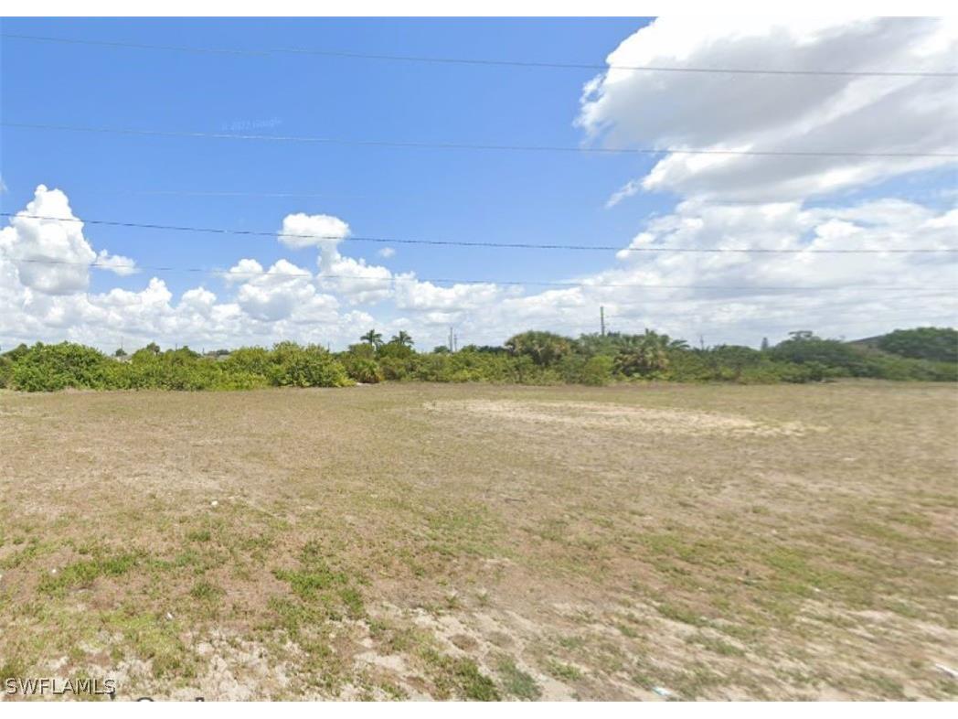 2747 NE 5th Place Cape Coral FL 33909 224057362 image1