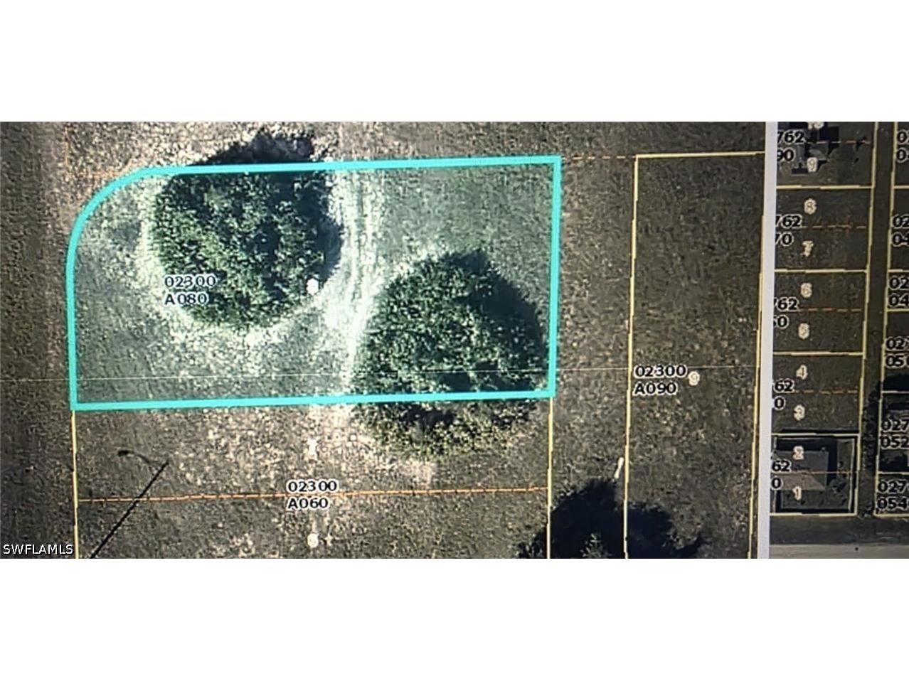 2747 Santa Barbara Boulevard N Cape Coral FL 33993 226018984 image1