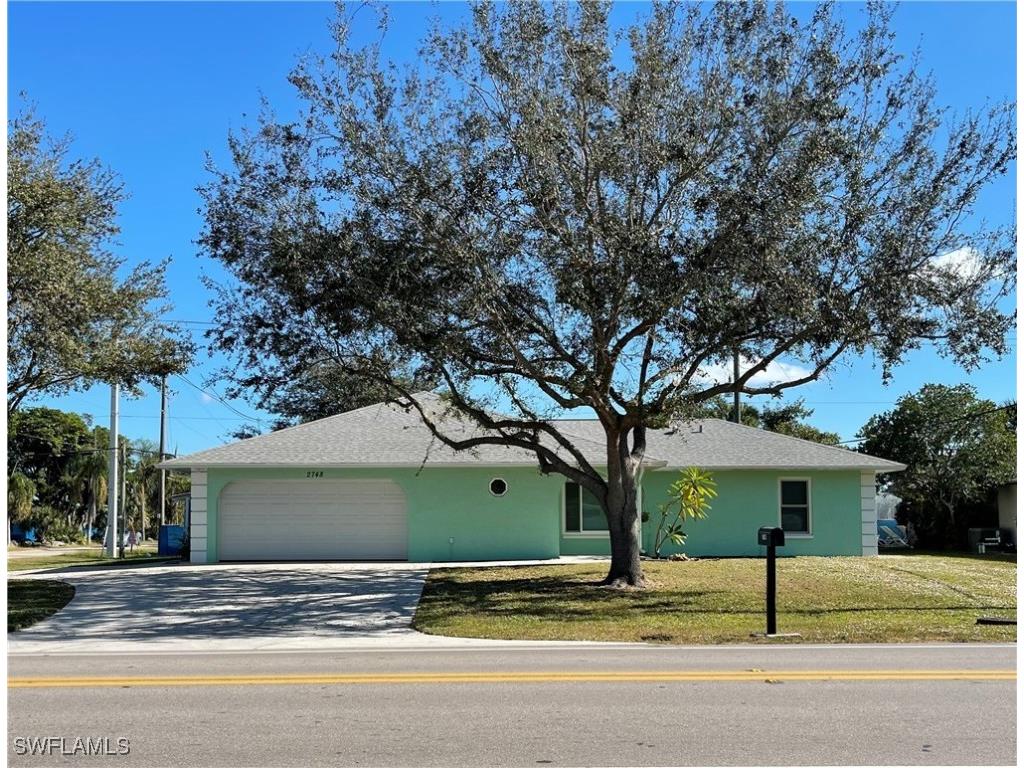 2748 44th Street SW Naples FL 34116 225081527 image1