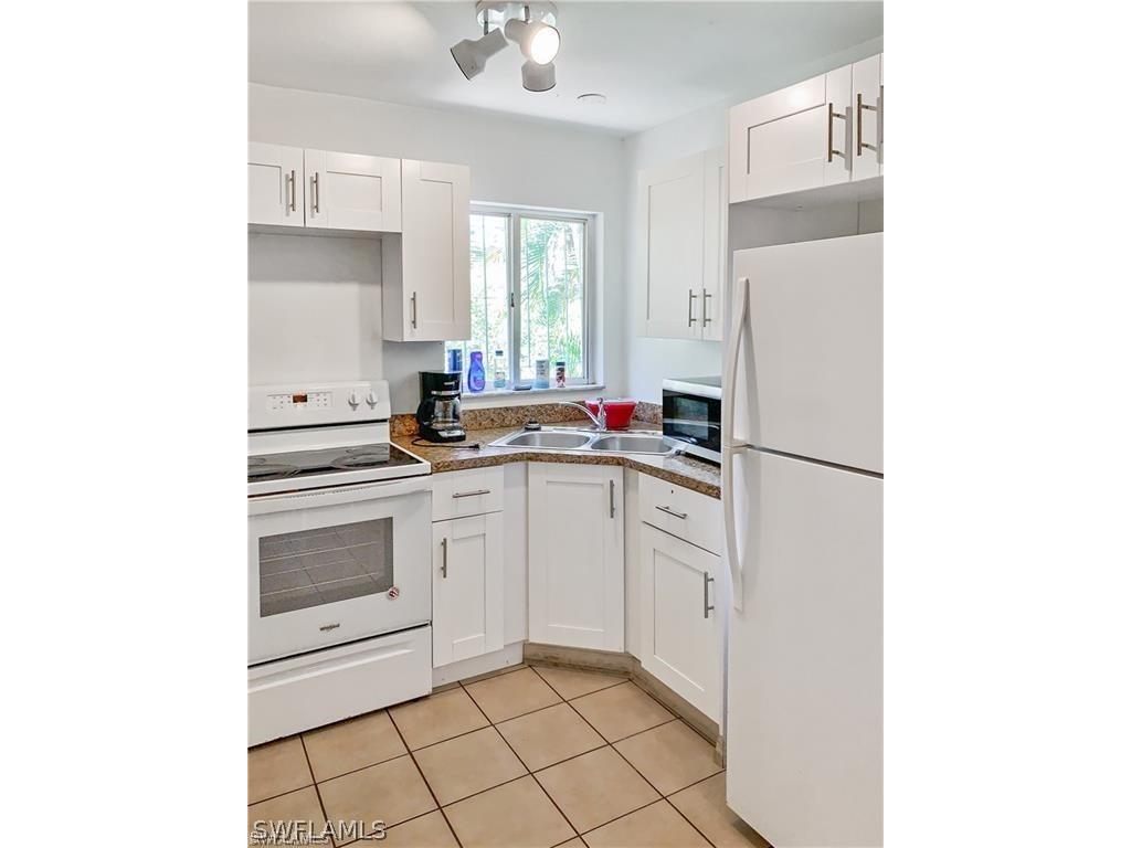 2748 Orange Street Fort Myers FL 33916 224060829 image12
