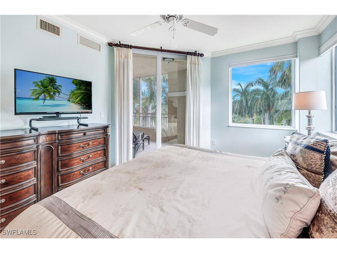 2748 Tiburon Boulevard E #C-301 Naples FL 34109 225054830 image19