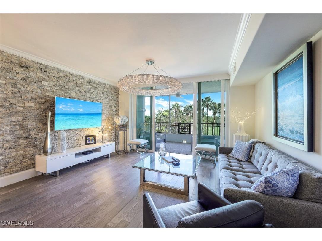 2748 Tiburon Boulevard E #C-304 Naples FL 34109 223011751 image1