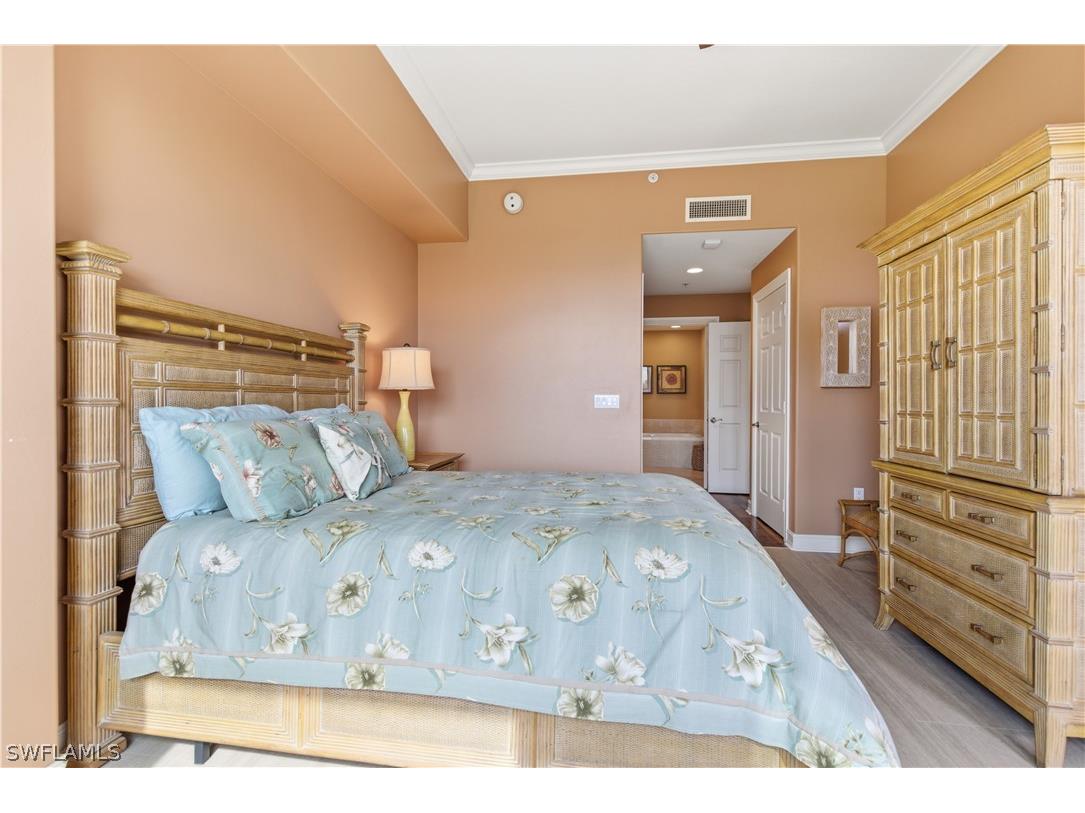 2748 Tiburon Boulevard E #C404 Naples FL 34109 226011263 image21