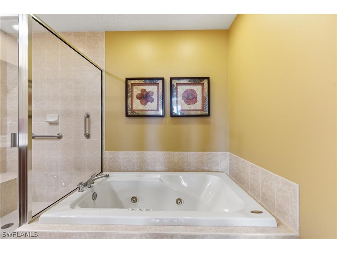 2748 Tiburon Boulevard E #C404 Naples FL 34109 226011263 image26