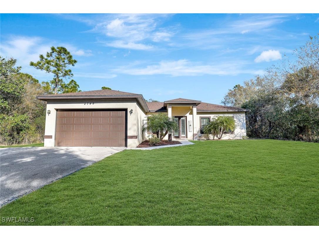 2749 72nd Avenue NE Naples FL 34120 226000344 image1