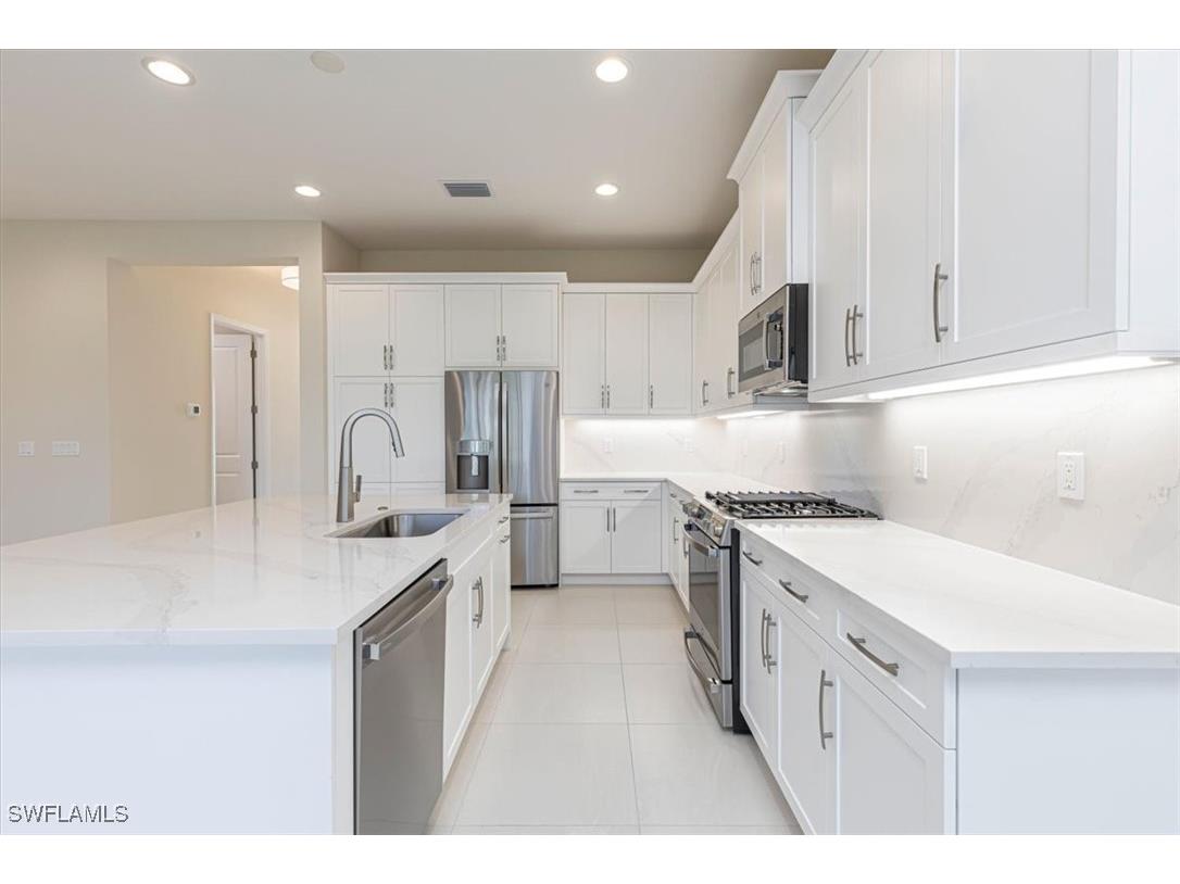 2749 Durham Circle Naples FL 34112 225041678 image12