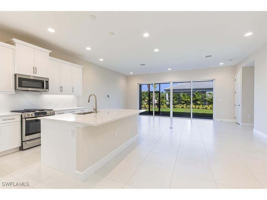 2749 Durham Circle Naples FL 34112 225041678 image13