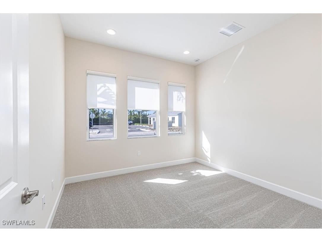 2749 Durham Circle Naples FL 34112 225041678 image16