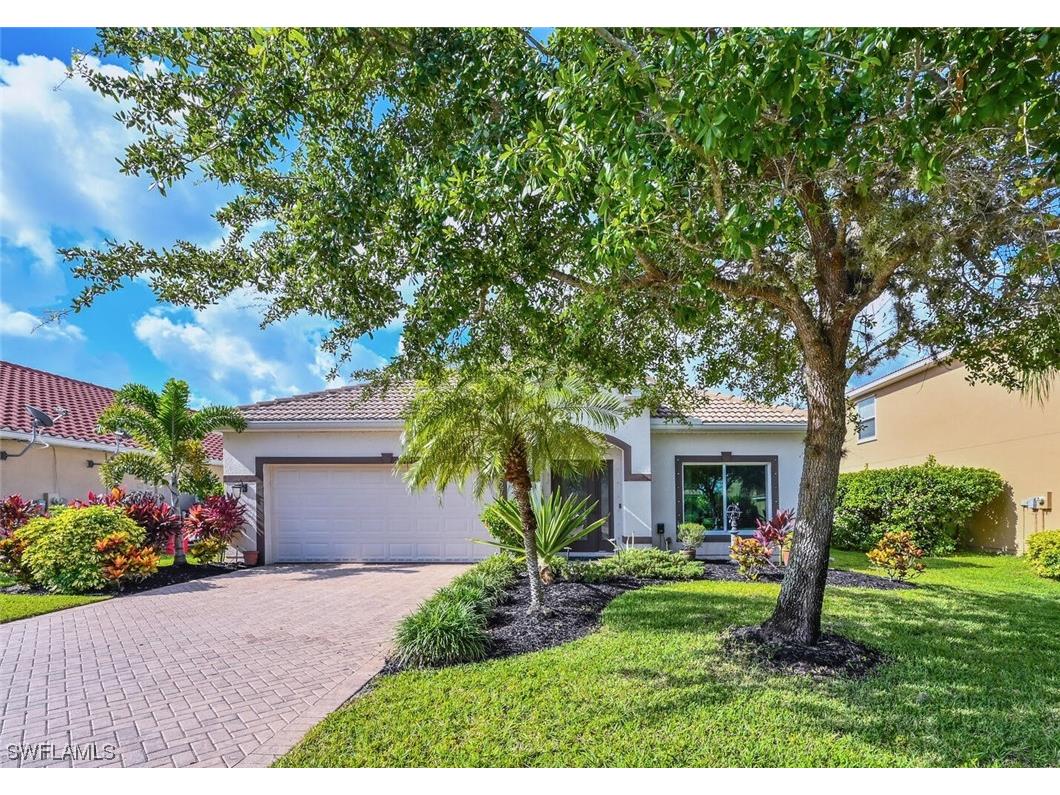 2749 Inlet Cove Lane W Naples FL 34120 223043610 image1