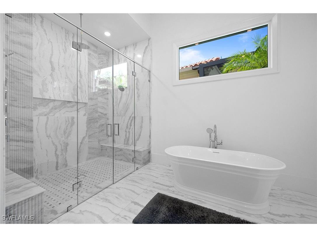 2749 Medallist Lane Naples FL 34109 225074458 image16