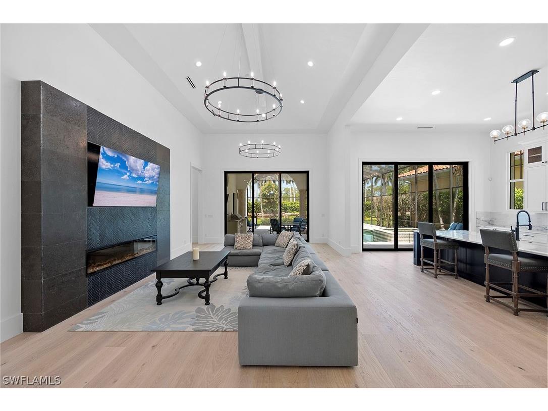 2749 Medallist Lane Naples FL 34109 226010994 image5