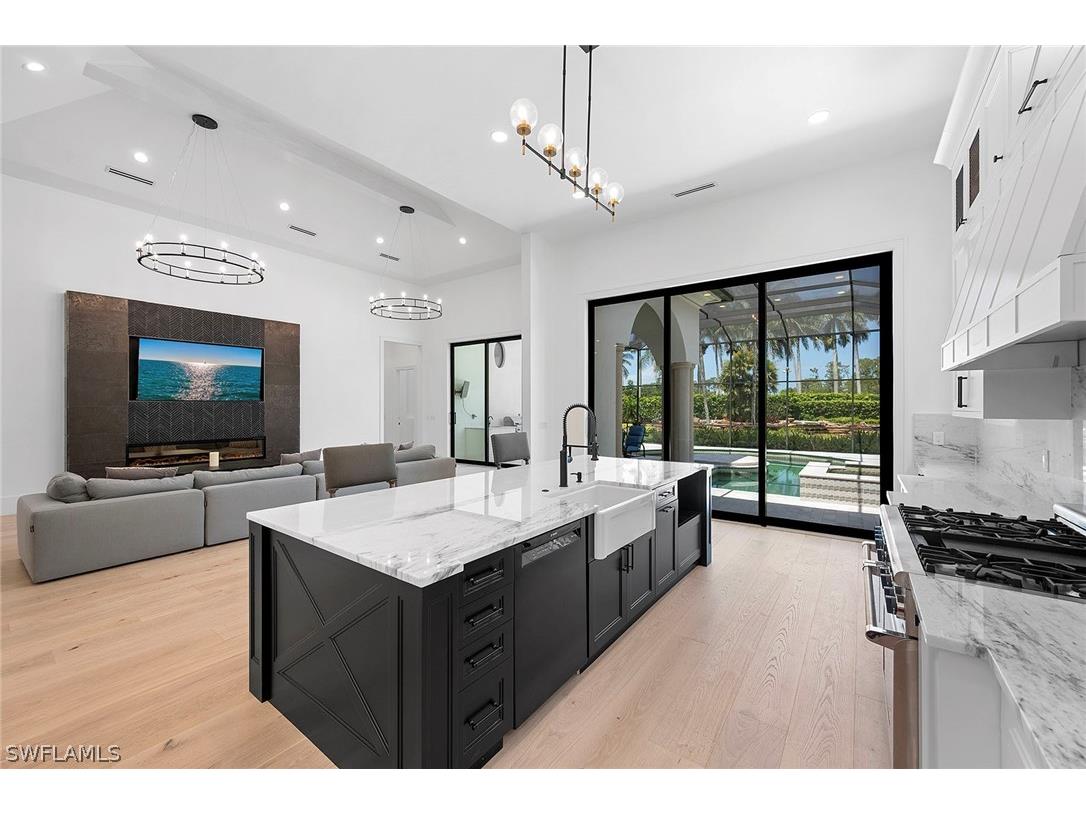 2749 Medallist Lane Naples FL 34109 226010994 image6