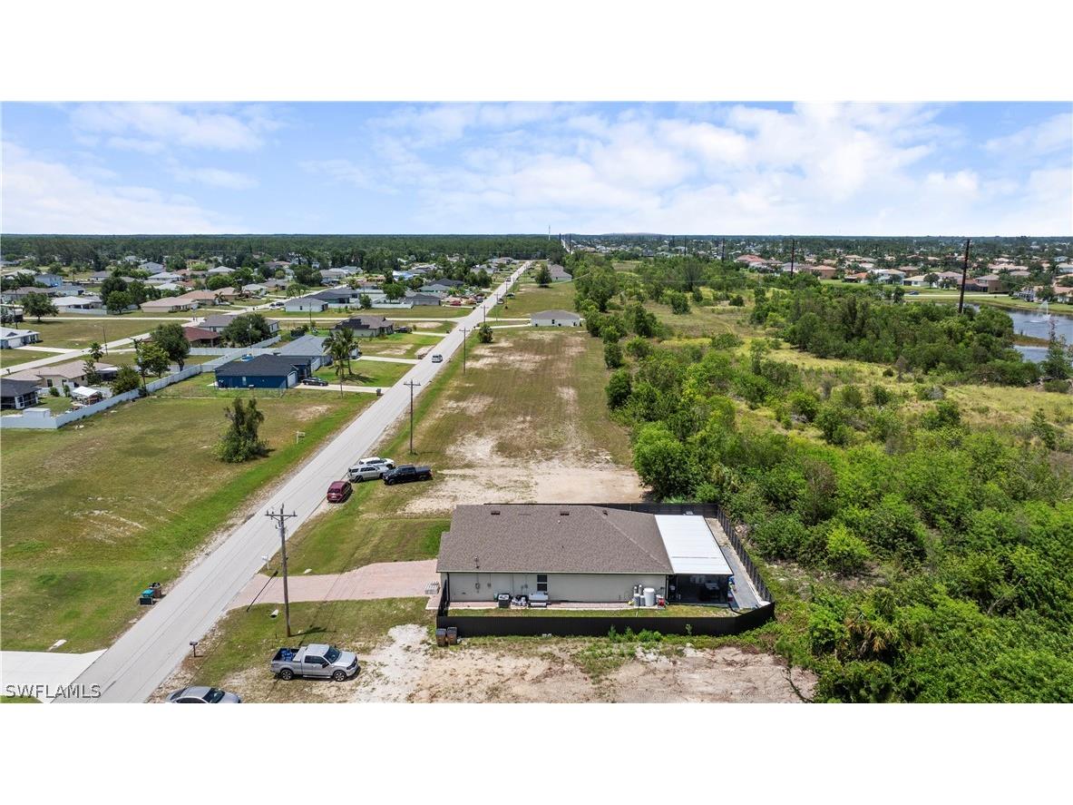 2749 NE 7th Place Cape Coral FL 33909 224047958 image28